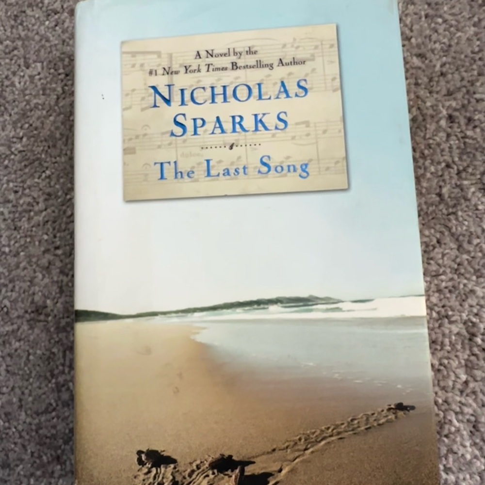 The Last Song by Nicholas Sparks Hardcover